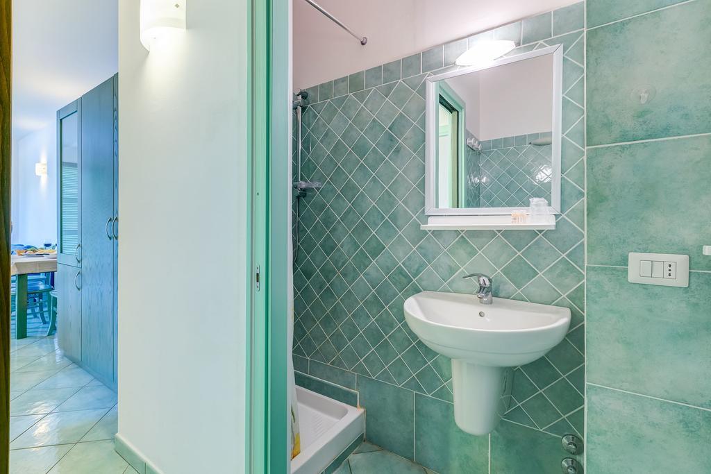 Terra Felice Aparthotel San Felice Circeo Esterno foto