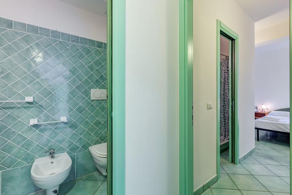 Terra Felice Aparthotel San Felice Circeo Esterno foto