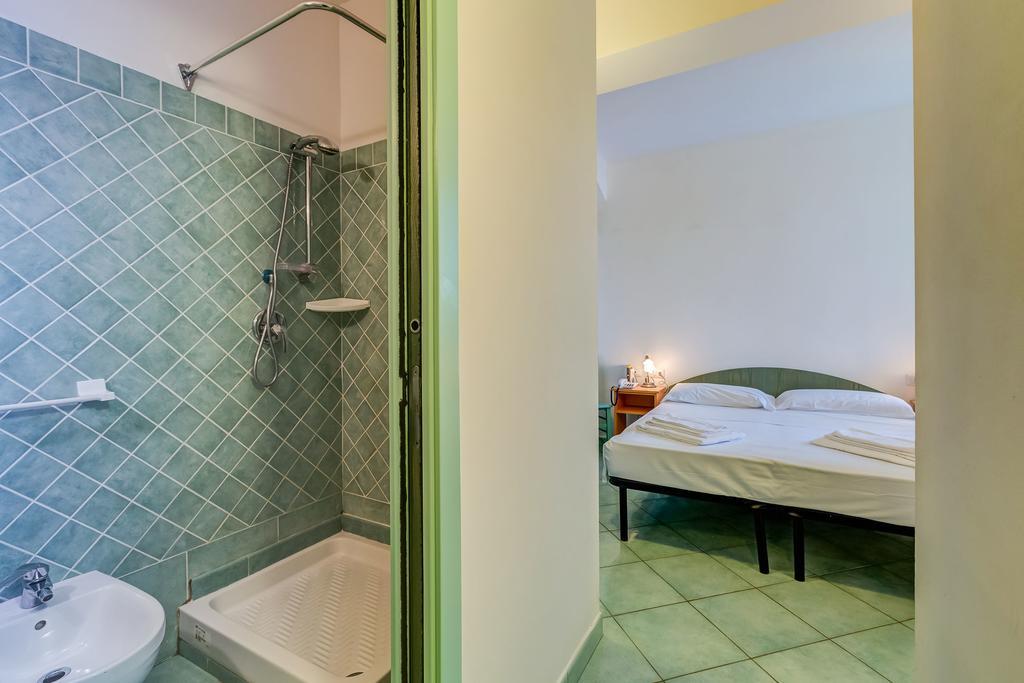 Terra Felice Aparthotel San Felice Circeo Esterno foto