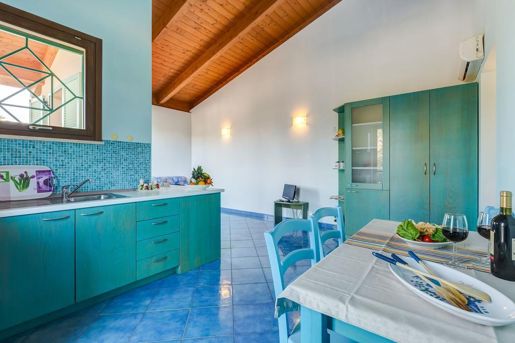 Terra Felice Aparthotel San Felice Circeo Esterno foto