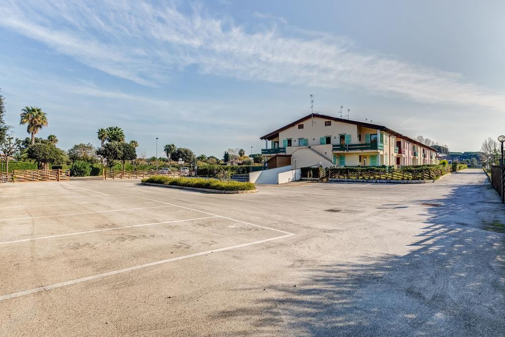 Terra Felice Aparthotel San Felice Circeo Esterno foto