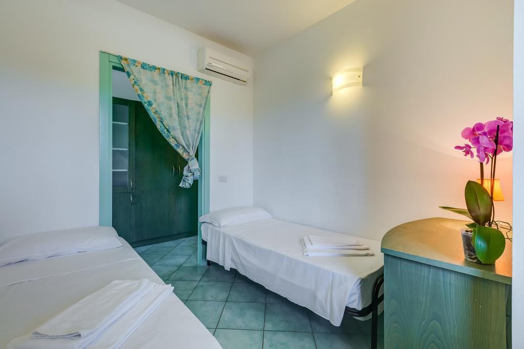 Terra Felice Aparthotel San Felice Circeo Camera foto